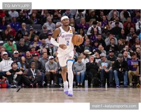 亚历山大本赛季再添辉煌,控卫历史单场30+次数跻身前六